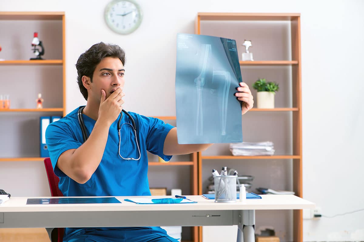 Doctor with hospital and er negligence