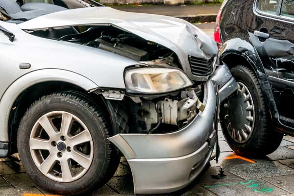Coche volcado tras accidente