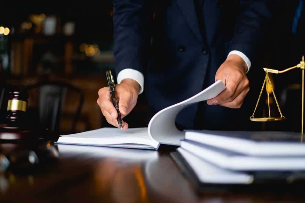 When to Hire an Employment Lawyer - Heidari Law Group